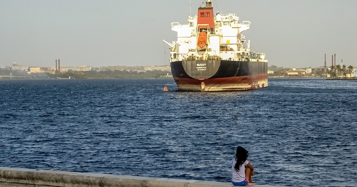 Venezuela's Massive Financial Support to Cuba: $63.8 Billion Transferred, Report Reveals